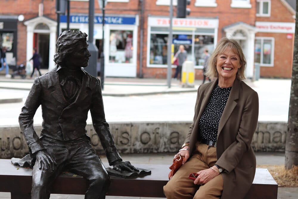 Actress Paula Tinker judges Festival of Chichester Window Display Competition